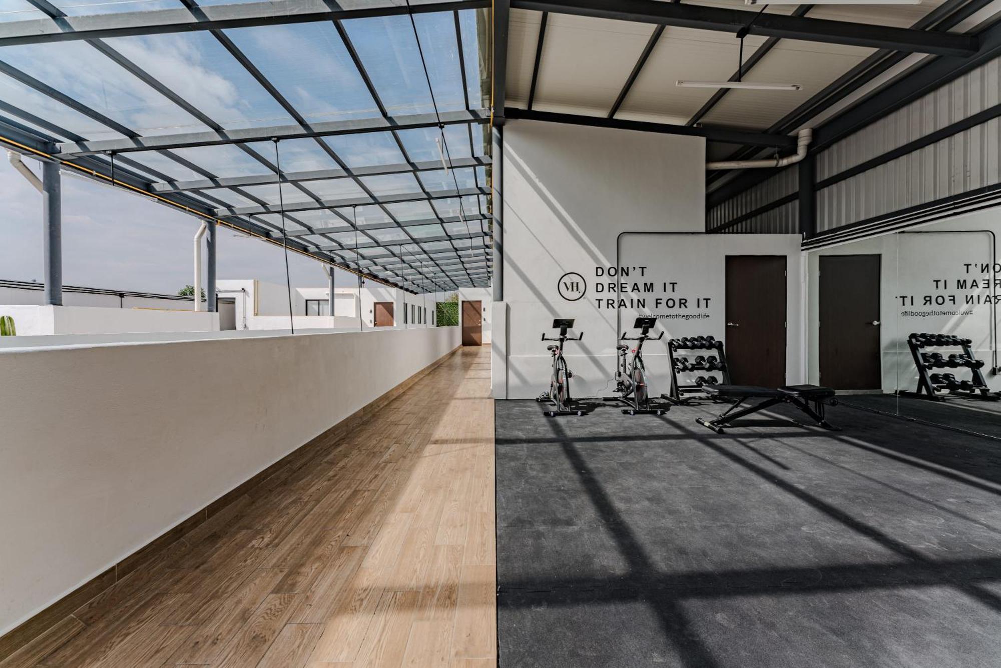 Mariano Escobedo Apartments By Vh Mexico By Eksteriør billede